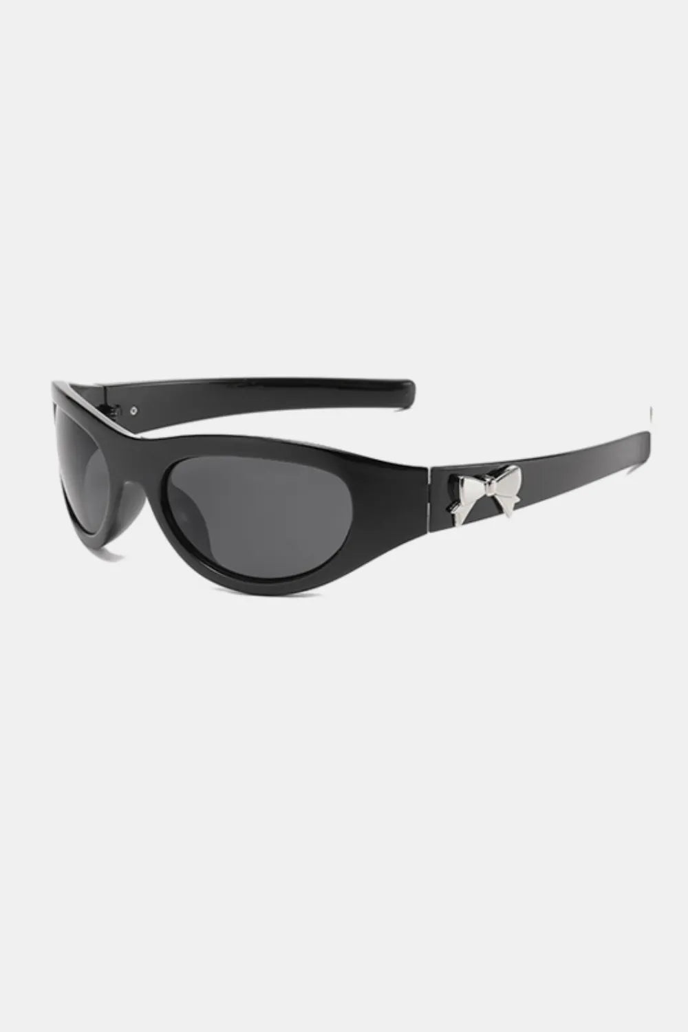 Fashorio Black / One Size Polycarbonate Frame Cat-Eye Sunglasses