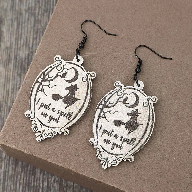 Fashorio Black / One Size Witch Wooden Dangle Earrings