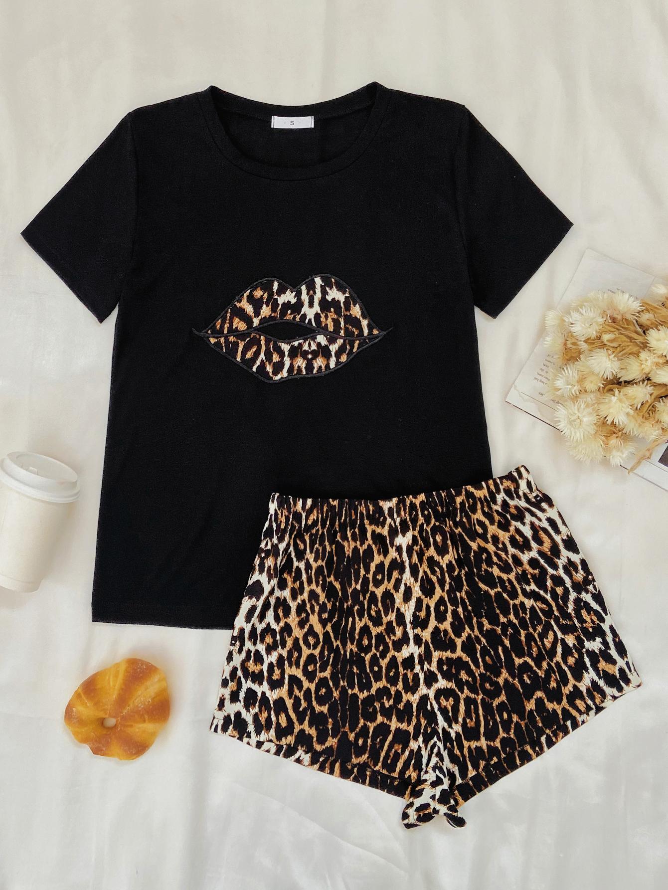 Fashorio Black / S Leopard Lip Graphic Top and Shorts Lounge Set