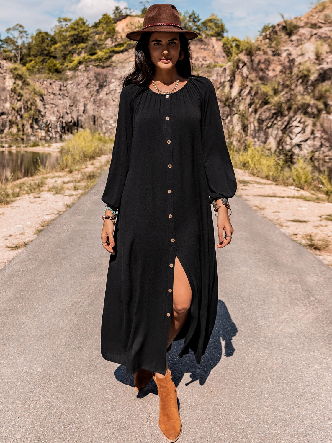 Fashorio Black / S Long Sleeve Round Neck Dress