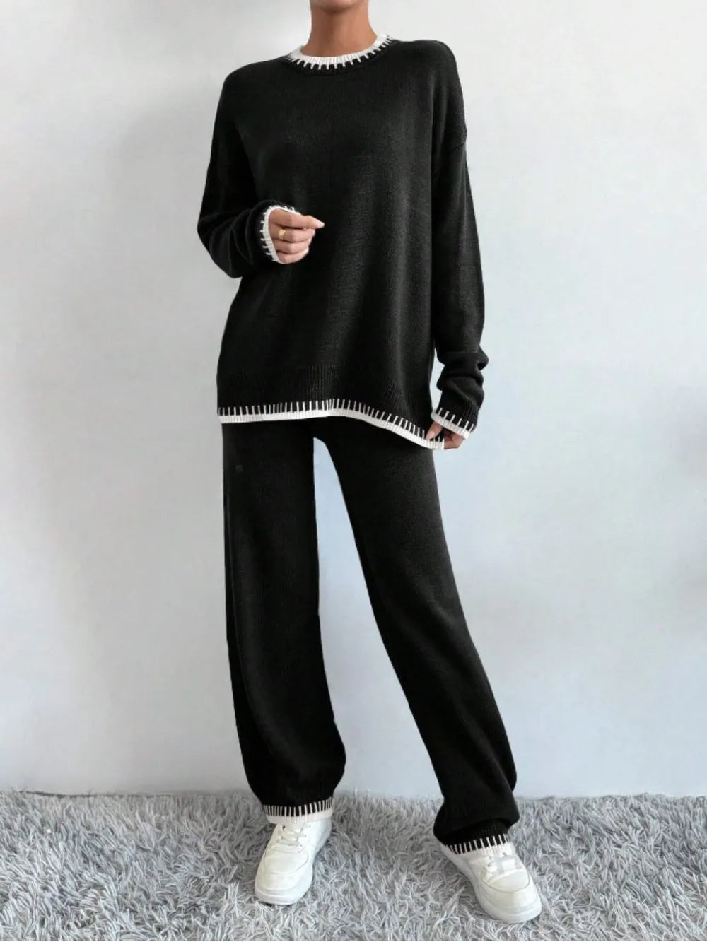 Fashorio Black / S Side Slit Contrast Trim Round Neck Top and Pants Sweater Set