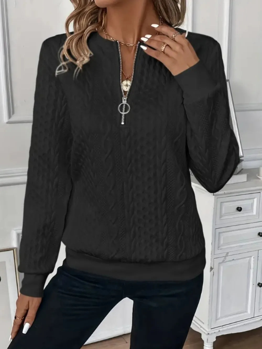 Fashorio Black / S Texture Half Zip Long Sleeve Sweatshirt