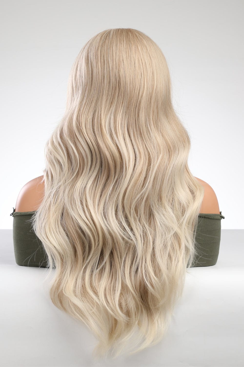 Fashorio Blonde / One Size 13*2" Lace Front Wigs Synthetic Long Wave 25" 150% Density