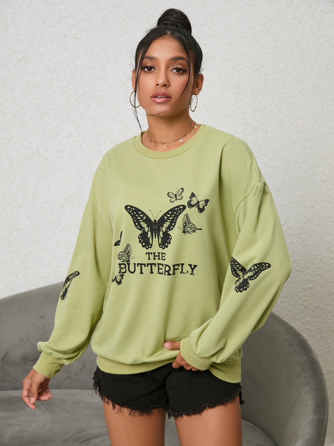 Fashorio Butterfly Graphic Drop Shoulder Sweatshirt