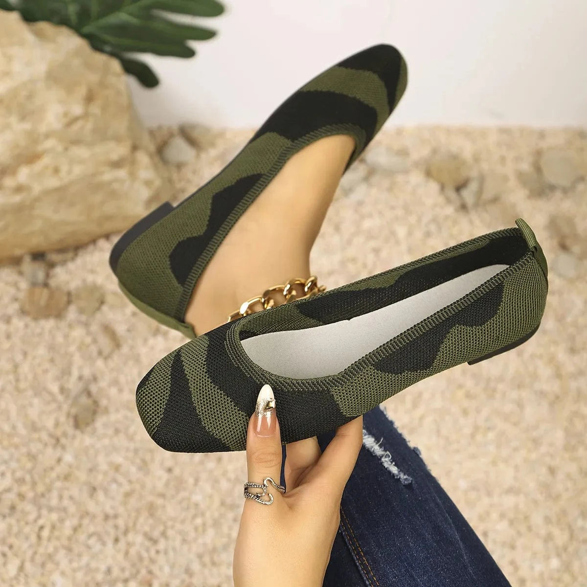 Fashorio Camouflage Mesh Knit Flat Loafers