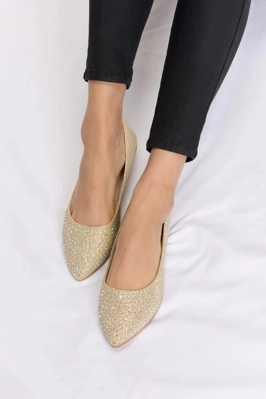 Forever Link Rhinestone Point Toe Flat Slip-Ons CHAMPGN - Fashorio