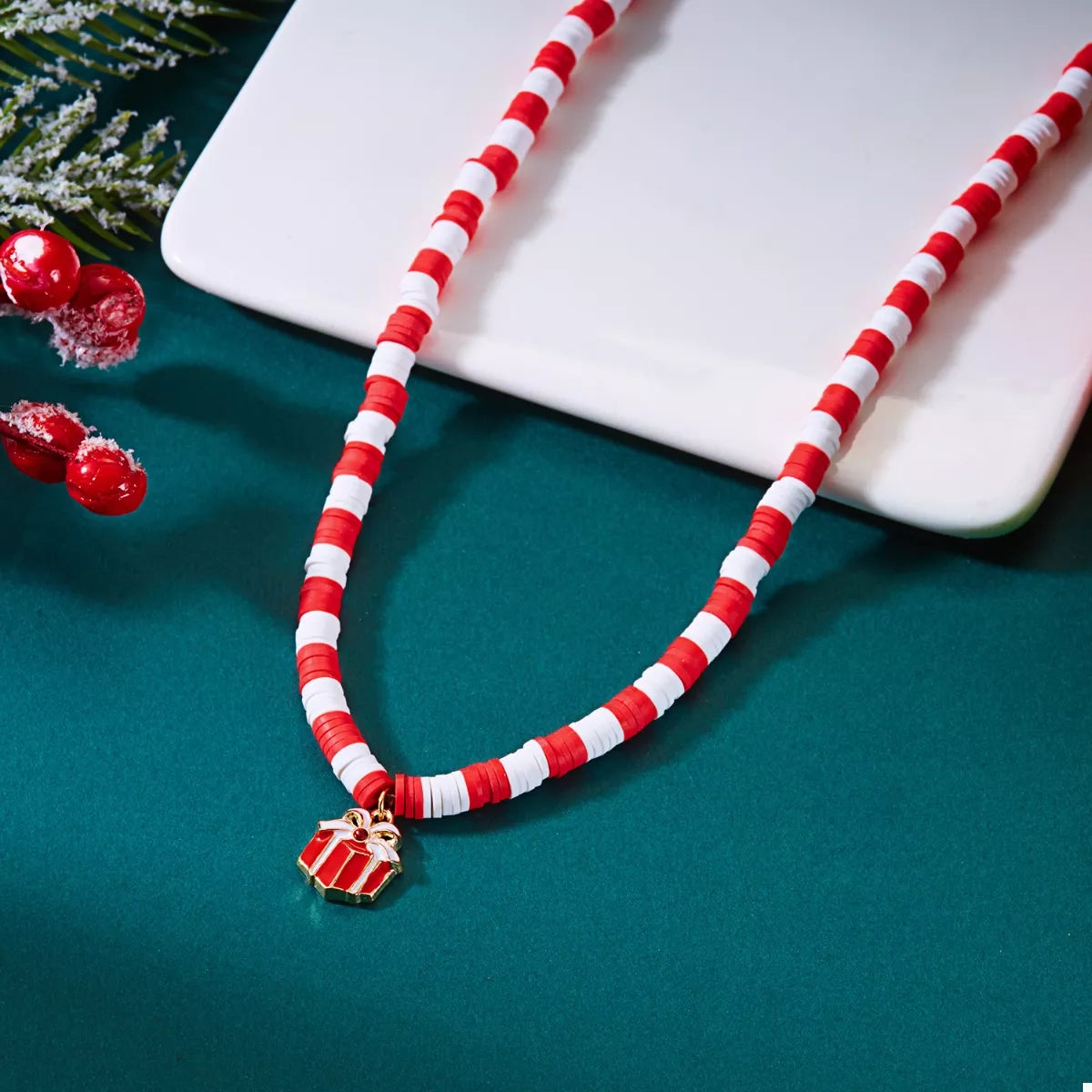 Fashorio Christmas Pendant Necklace