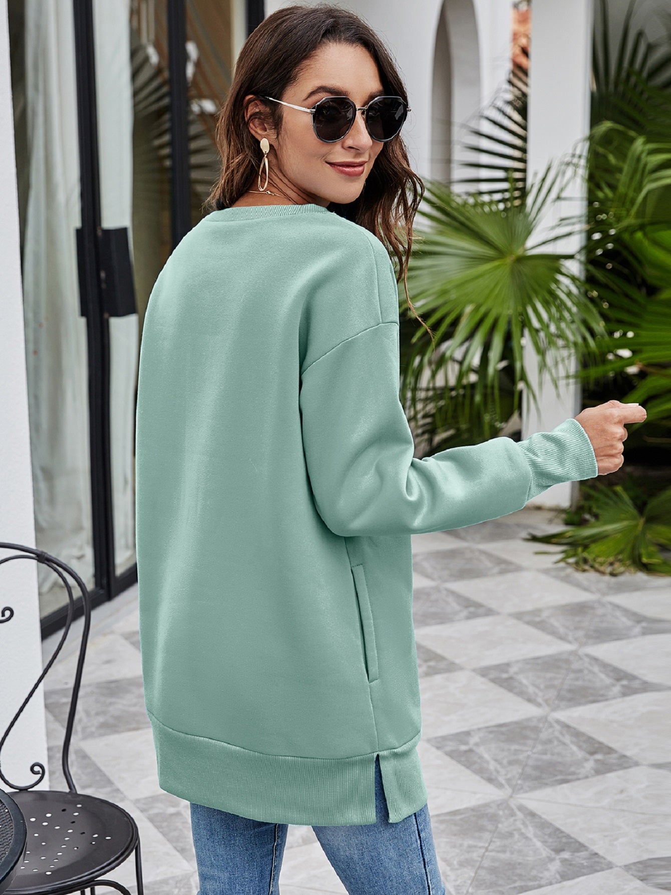 Fashorio Christmas Tree Graphic Drop Shoulder Sweatshirt