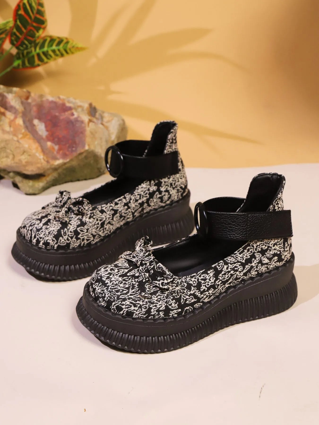 Fashorio Color / 35 Bow Round Toe Platform Loafers