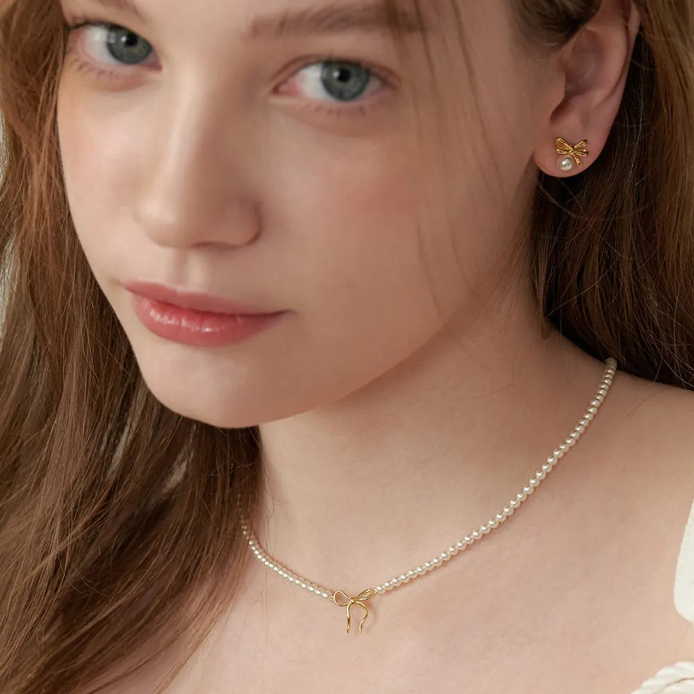 Fashorio Copper Pearls Bow Necklace