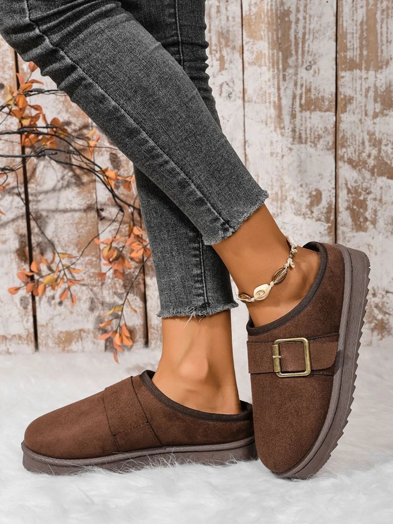 Fashorio Cozy Buckle Suede Winter Slippers