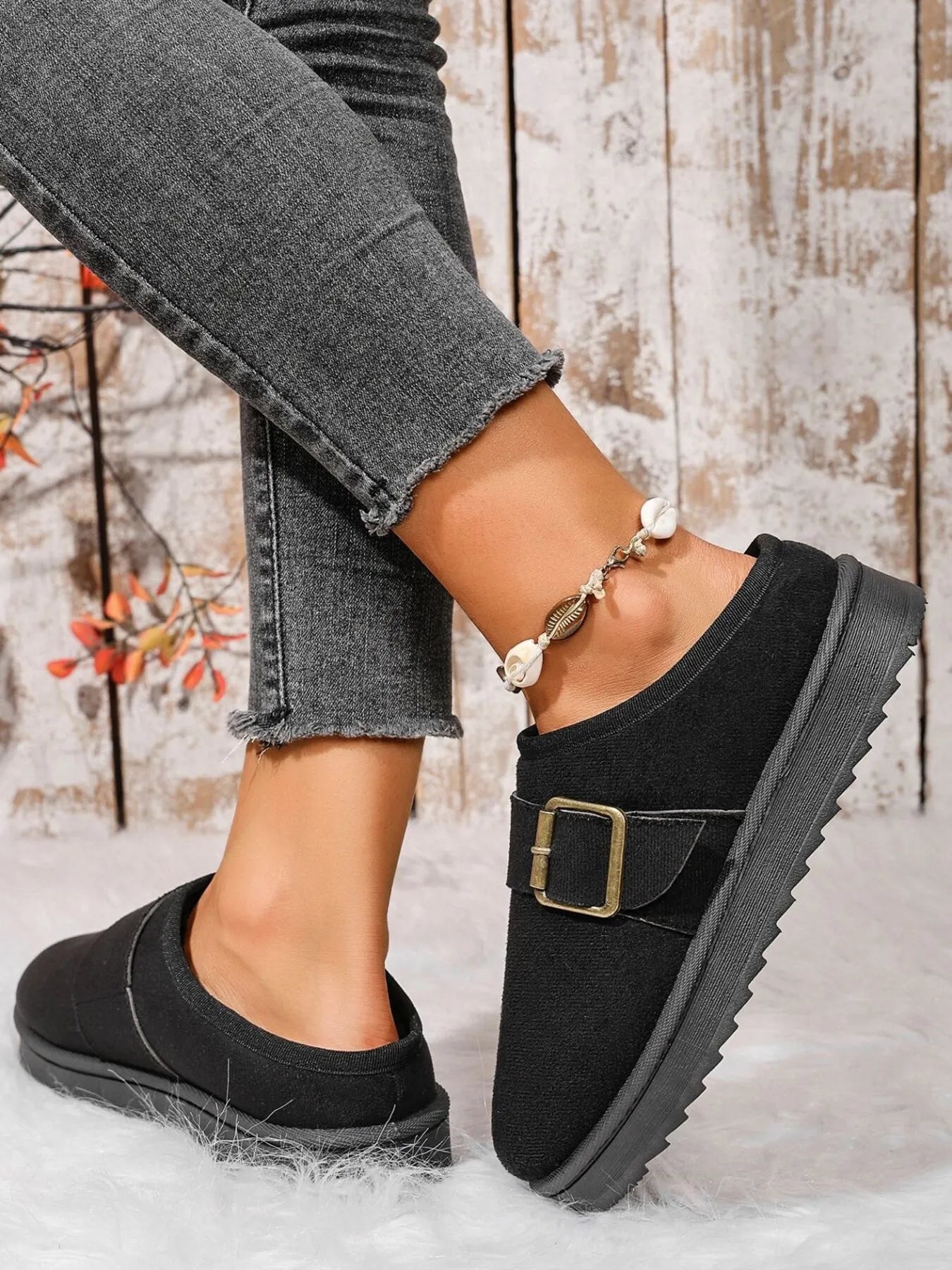 Fashorio Cozy Buckle Suede Winter Slippers