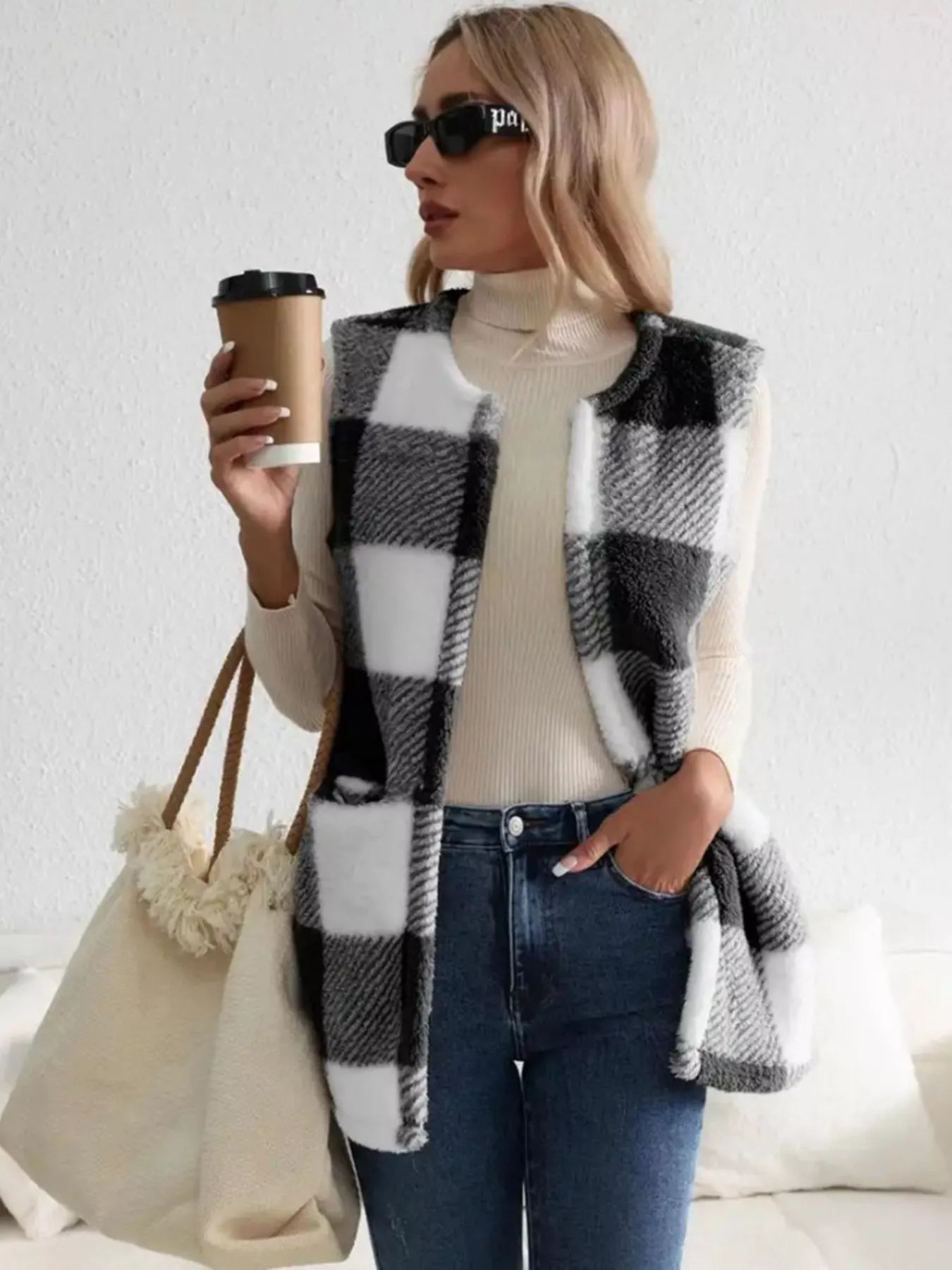 Fashorio Cozy Plaid Sherpa Vest Coat