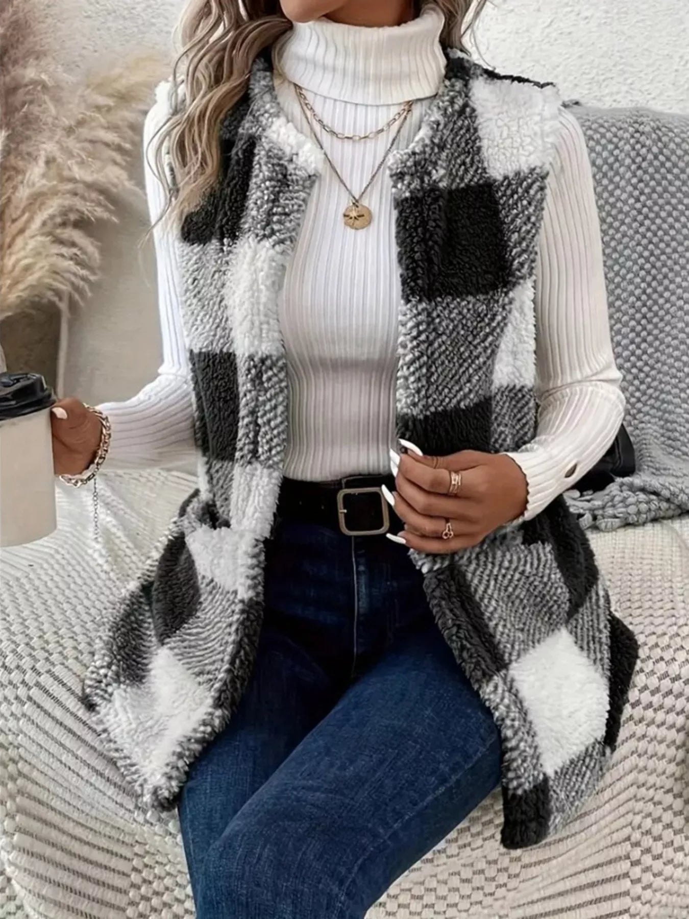 Fashorio Cozy Plaid Sherpa Vest Coat