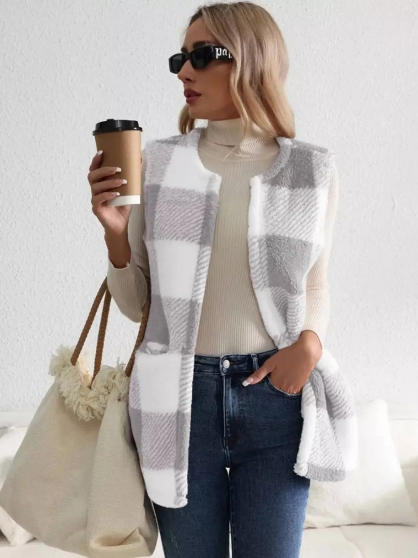 Fashorio Cozy Plaid Sherpa Vest Coat