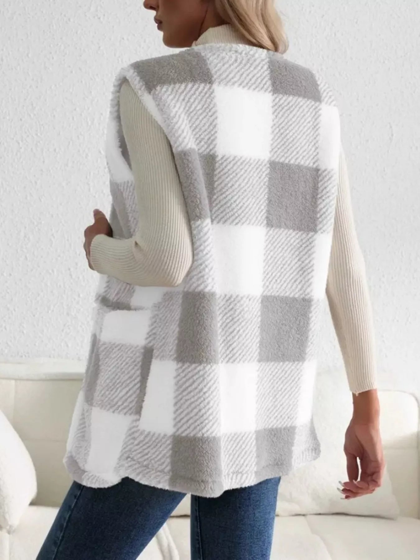 Fashorio Cozy Plaid Sherpa Vest Coat