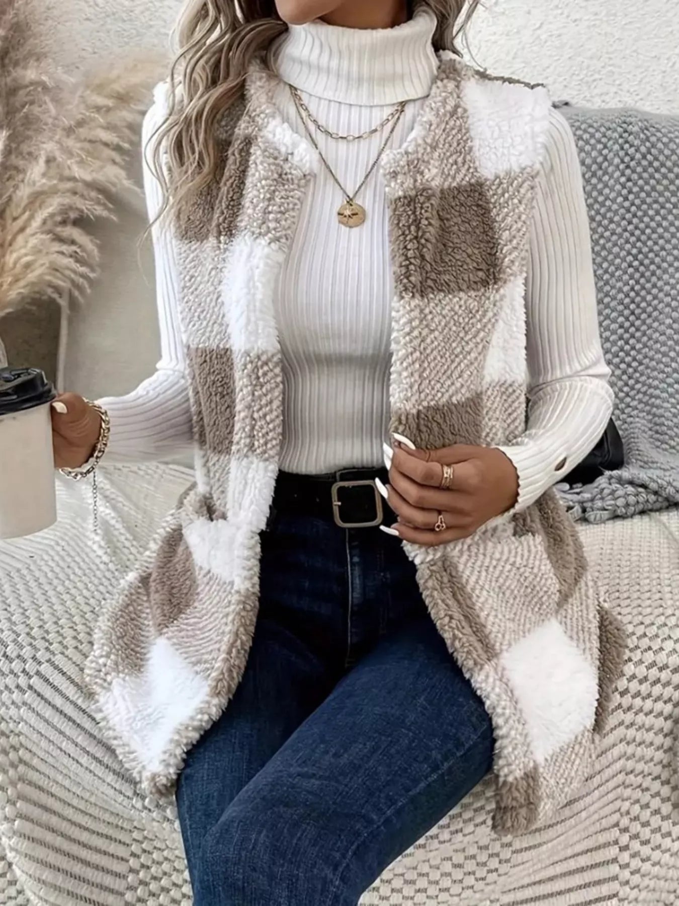 Fashorio Cozy Plaid Sherpa Vest Coat