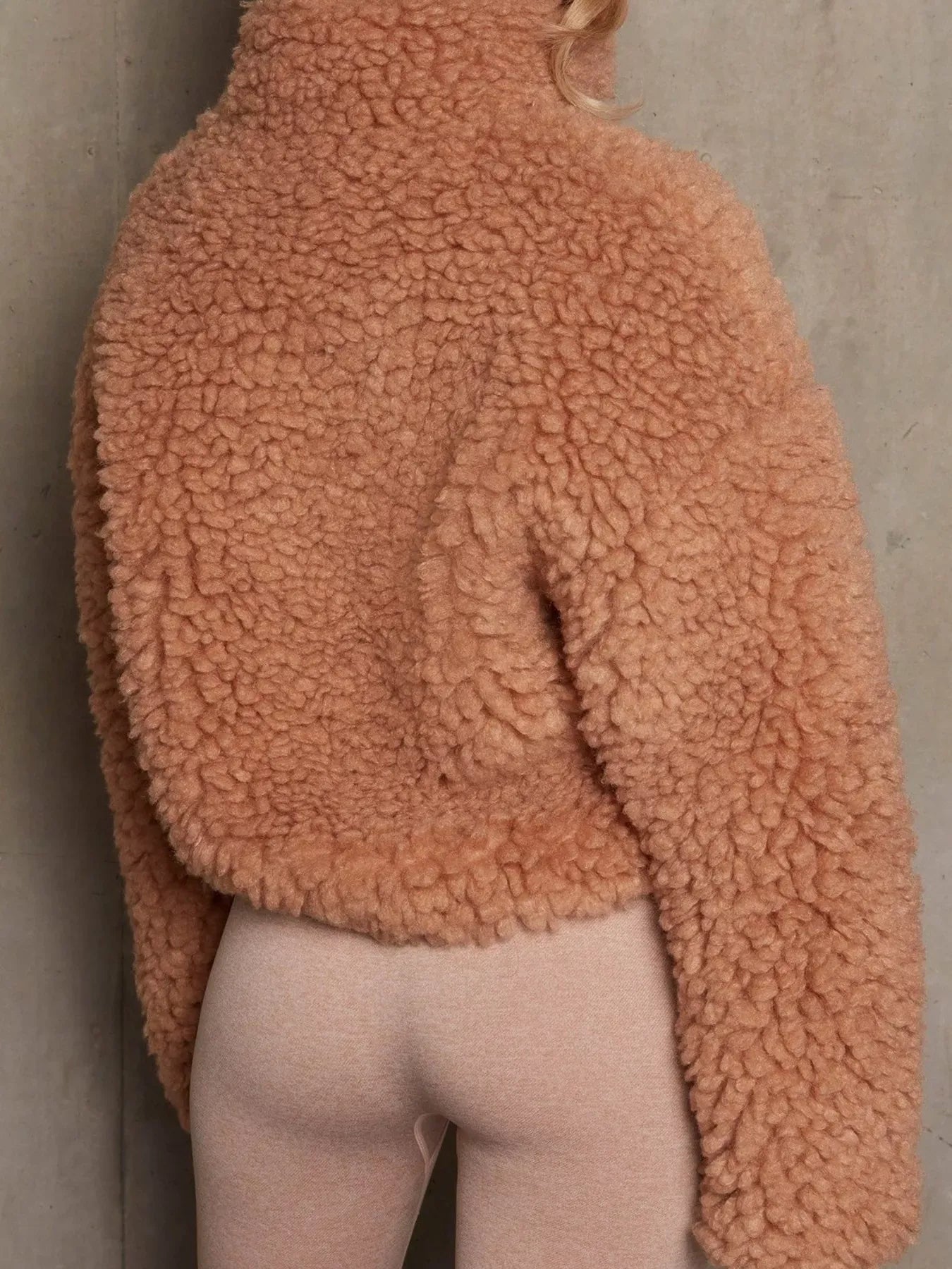 Fashorio Cozy Zip Up Cropped Sherpa Jacket