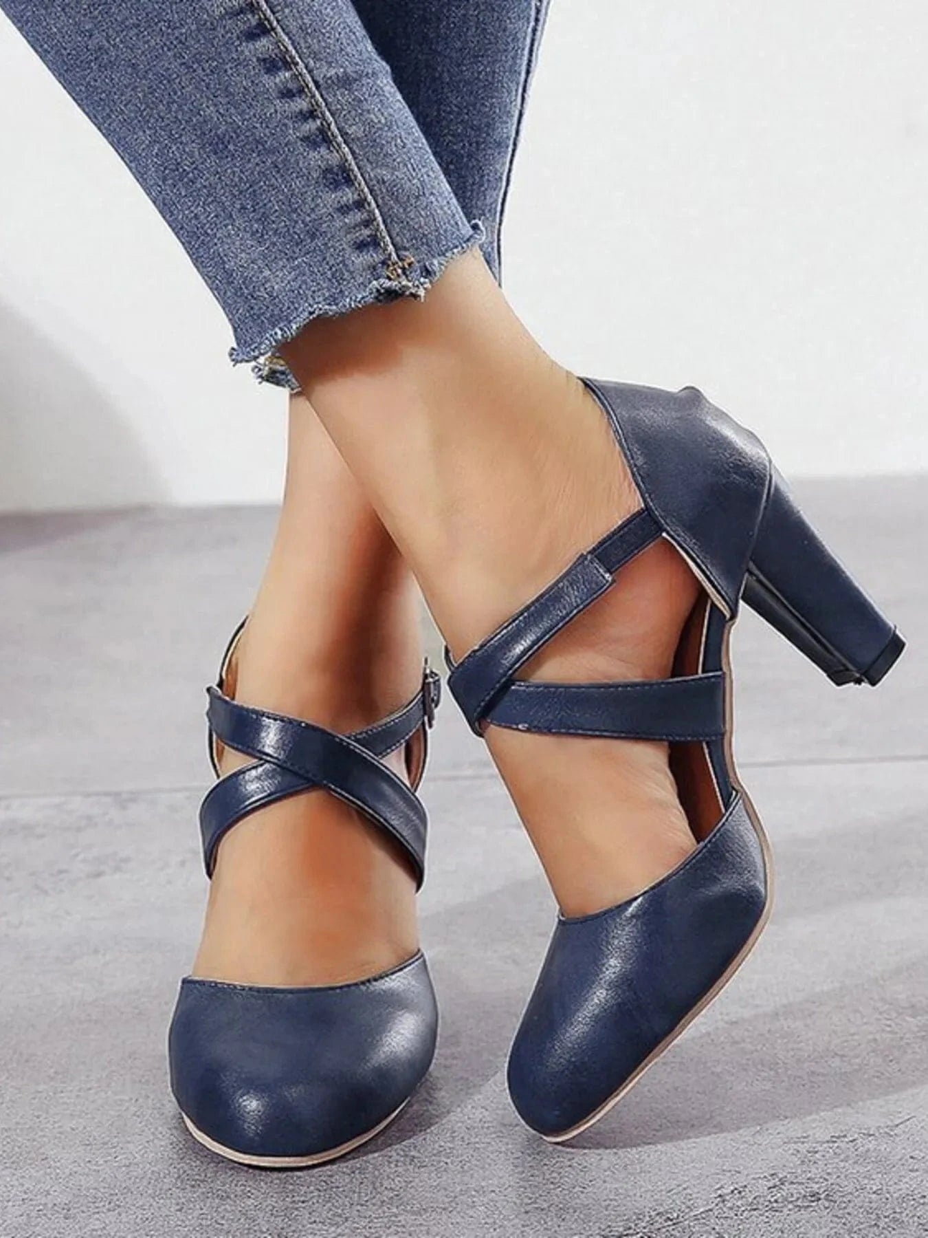 Cross-Strap Block Heel Pumps - Fashorio