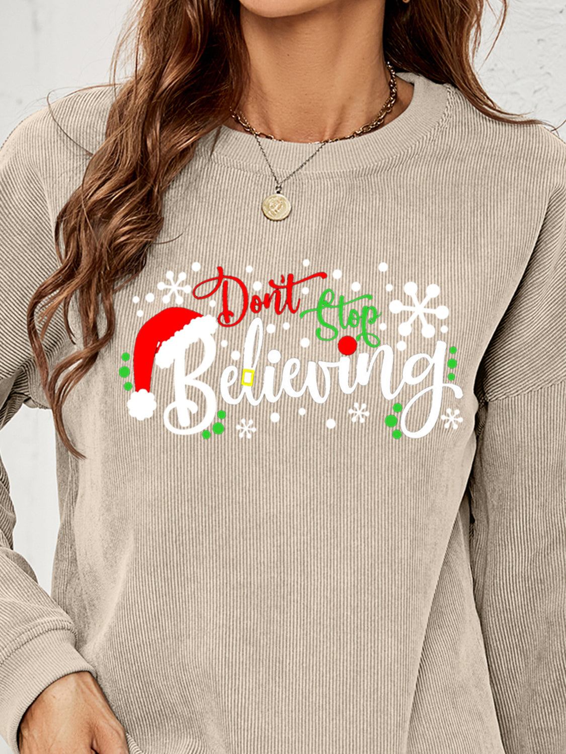 Fashorio DON'T STOP BELIEVING Graphic Sweatshirt