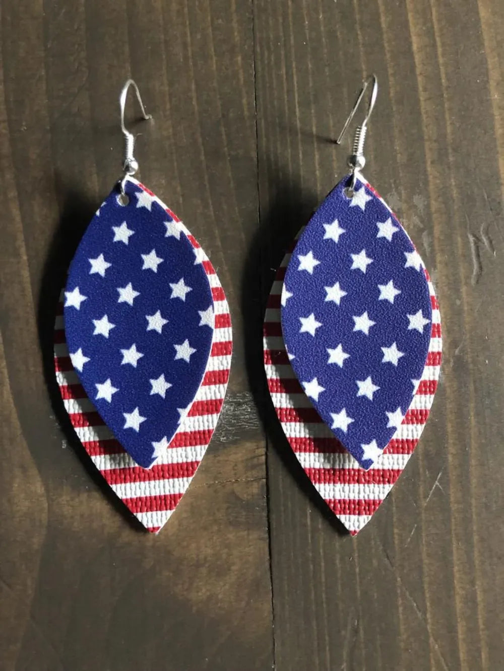 Fashorio Flag / One Size PU Leather Leaf Dangle Earrings
