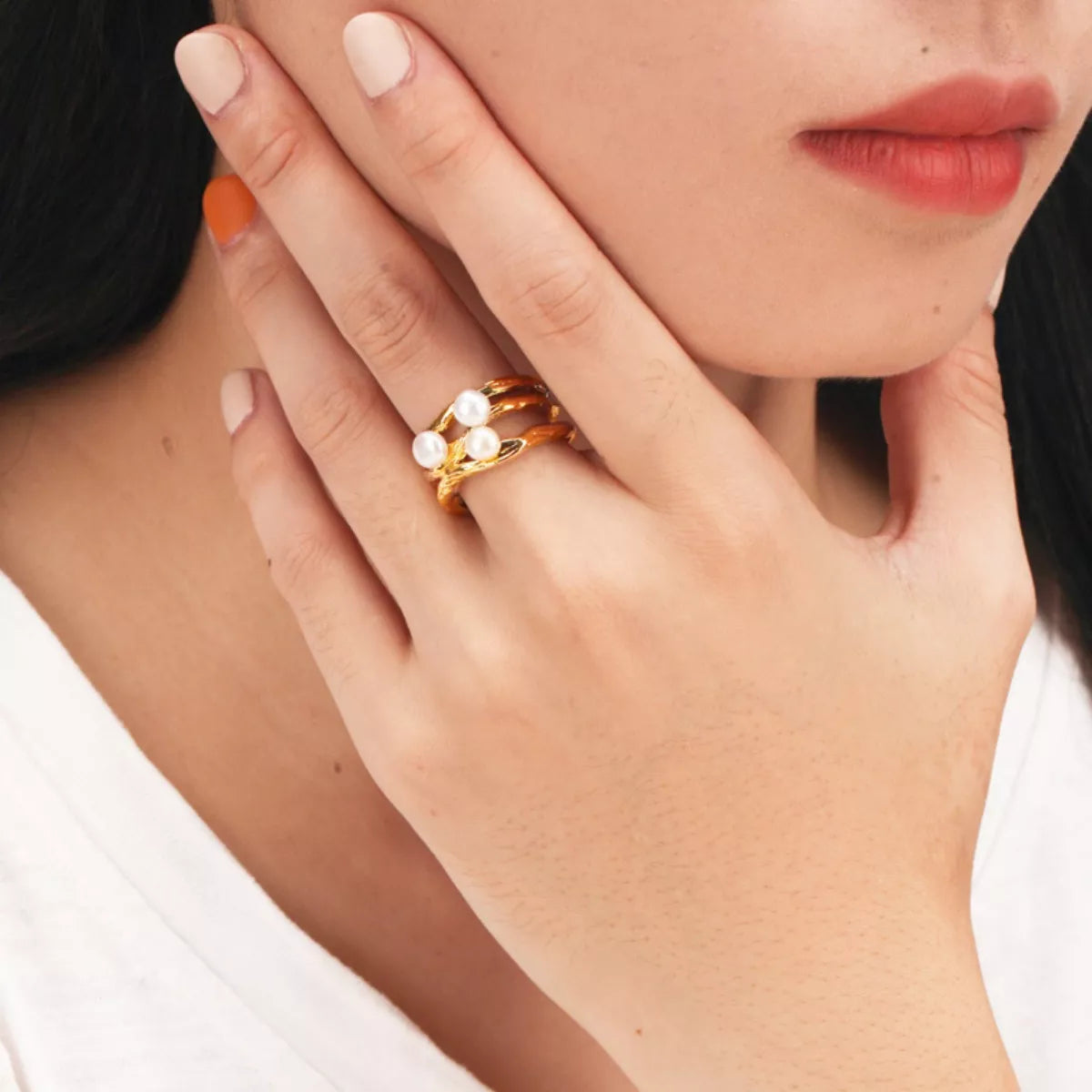 Fashorio Gold / 6 Synthetic Pearl 18K Gold-Plated Copper Ring