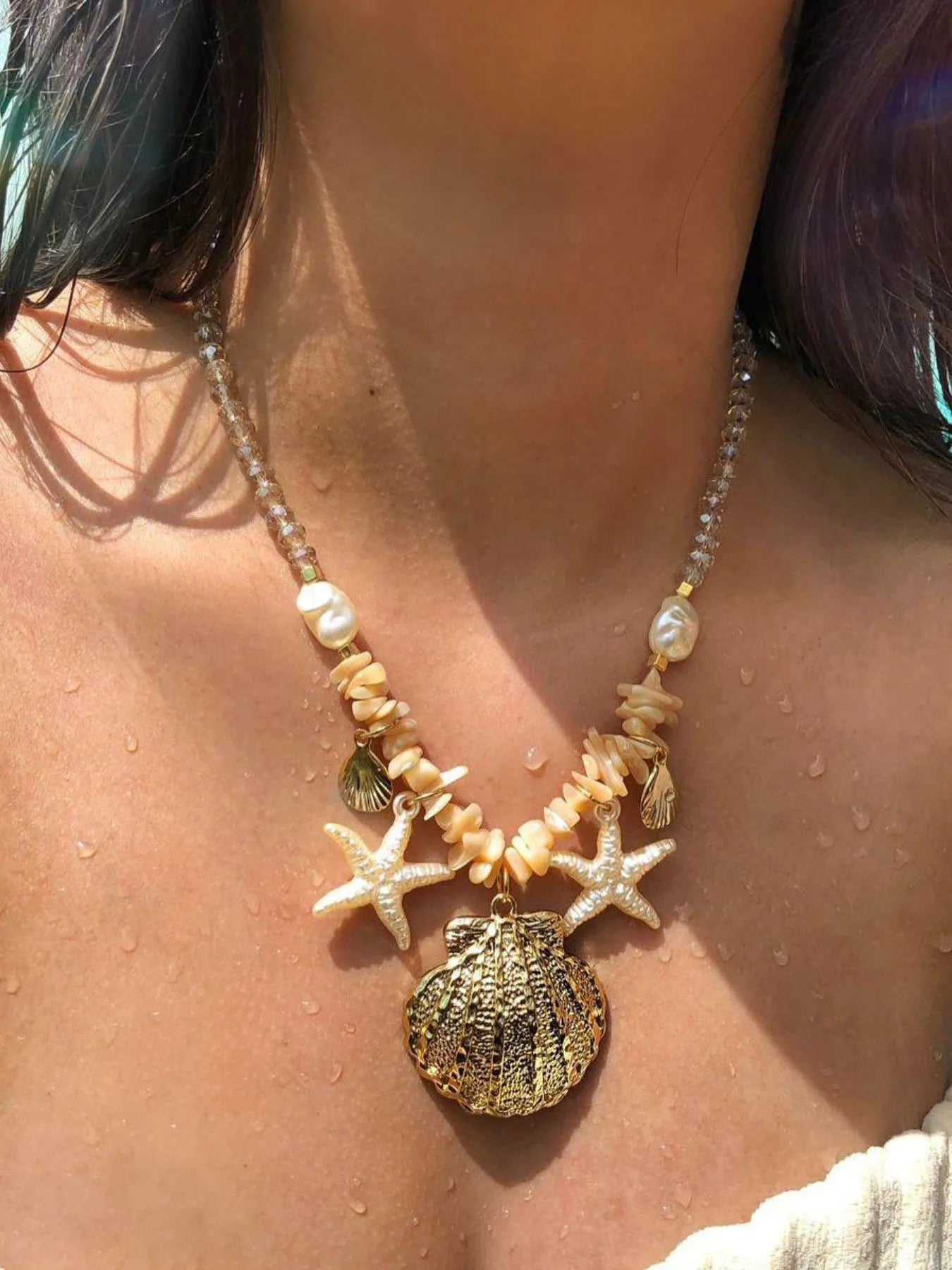 Fashorio Gold / One Size 18K Gold-Plated Beach Shell Starfish Pendant Necklace