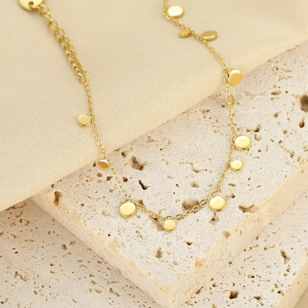 Fashorio Gold / One Size 18K Gold-Plated Charm Bracelet