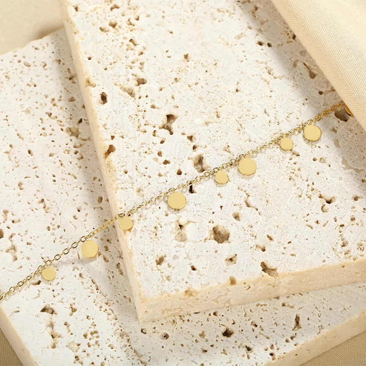 Fashorio Gold / One Size 18K Gold-Plated Charm Bracelet