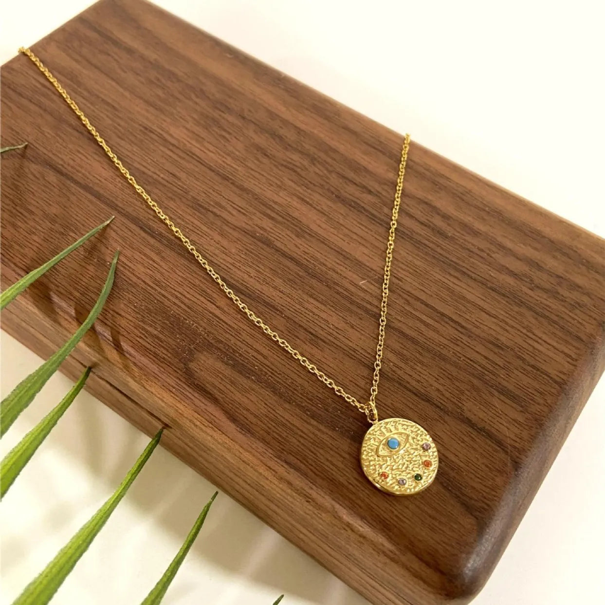 Fashorio Gold / One Size 18K Gold-Plated Coin Pendant Necklace