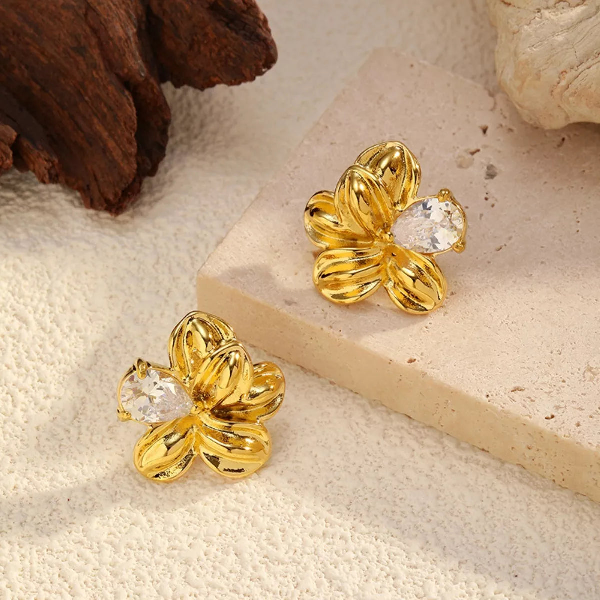 Fashorio Gold / One Size 18K Gold-Plated Flower Stud Earrings