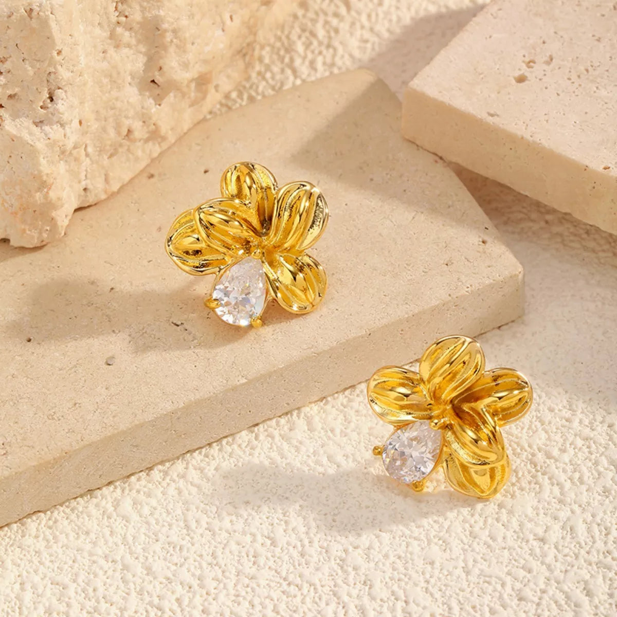 Fashorio Gold / One Size 18K Gold-Plated Flower Stud Earrings