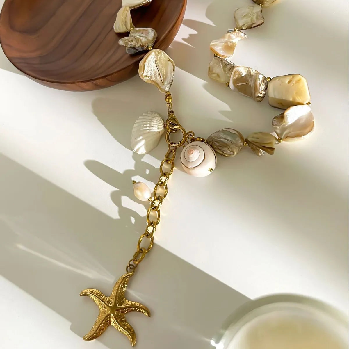Fashorio Gold / One Size 18K Gold-Plated Ocean Theme Necklace with Starfish Pendant