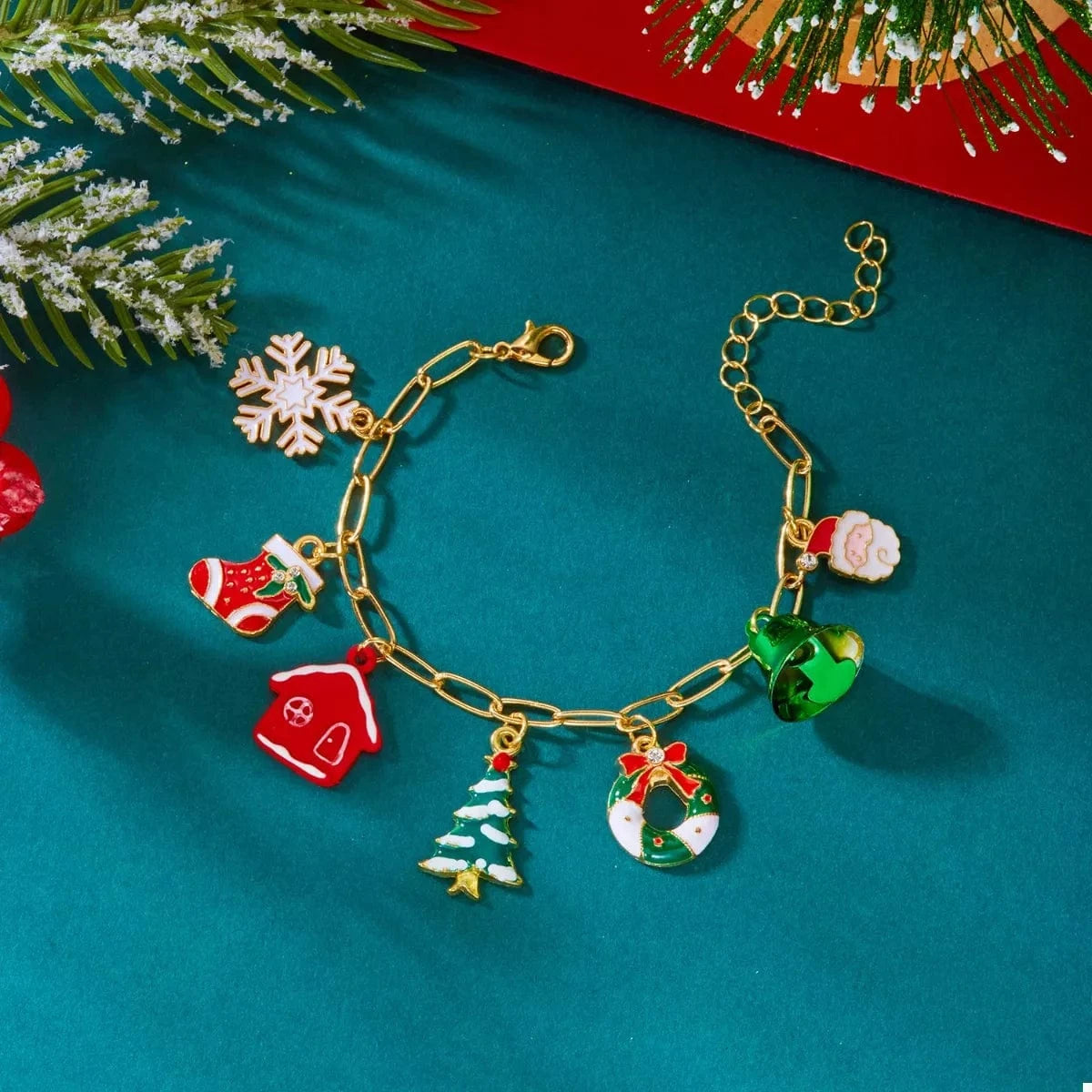 Fashorio Gold / One Size 18K Gold-Plated Resin Christmas Theme Bracelet