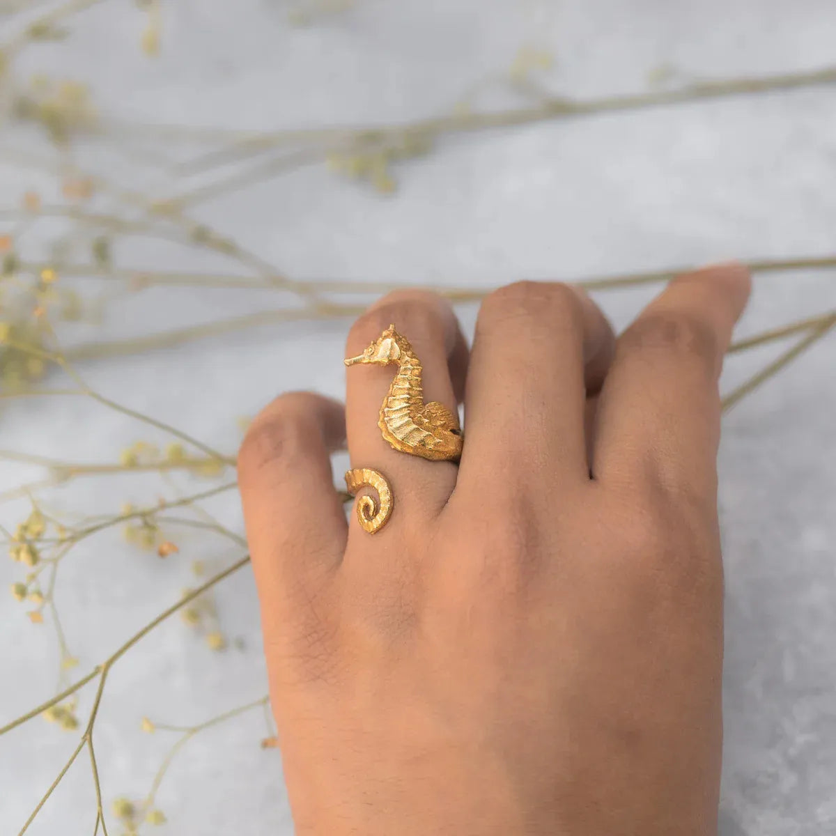 Fashorio Gold / One Size 18K Gold-Plated Seahorse Wrap Adjustable Ring
