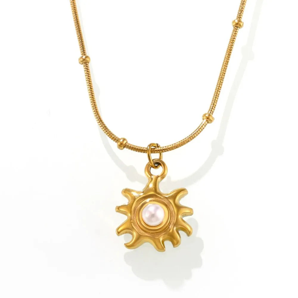 Fashorio Gold / One Size 18K Gold-Plated Shell Pearl Necklace