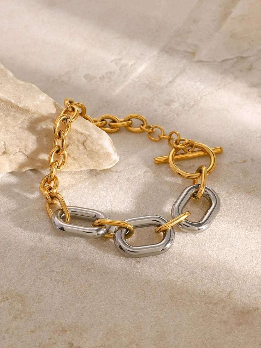 Fashorio Gold / One Size 18K Gold-Plated Stainless Steel Chain Bracelet