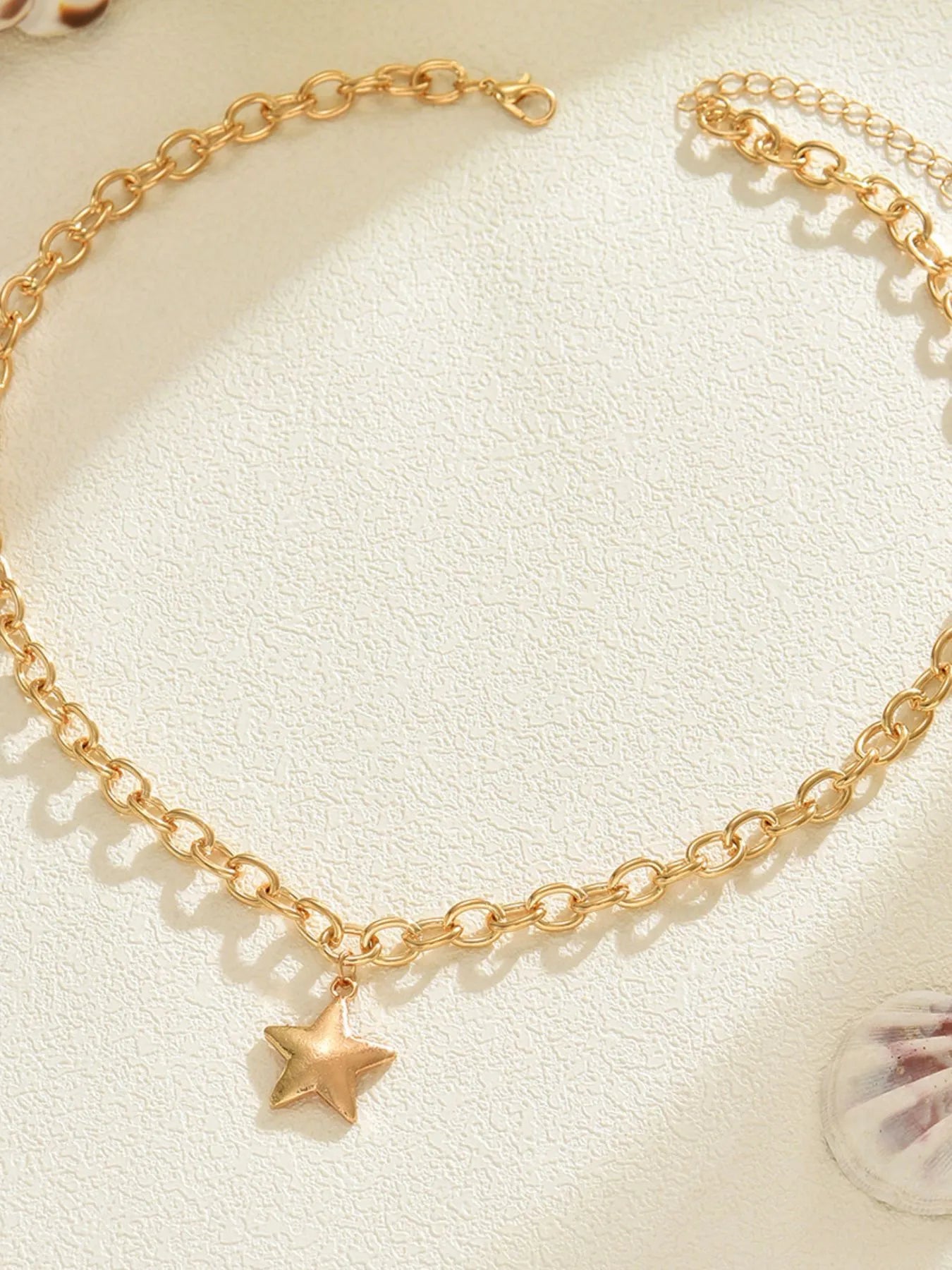 Fashorio Gold / One Size 18K Gold-Plated Star Pendant Chain Necklace