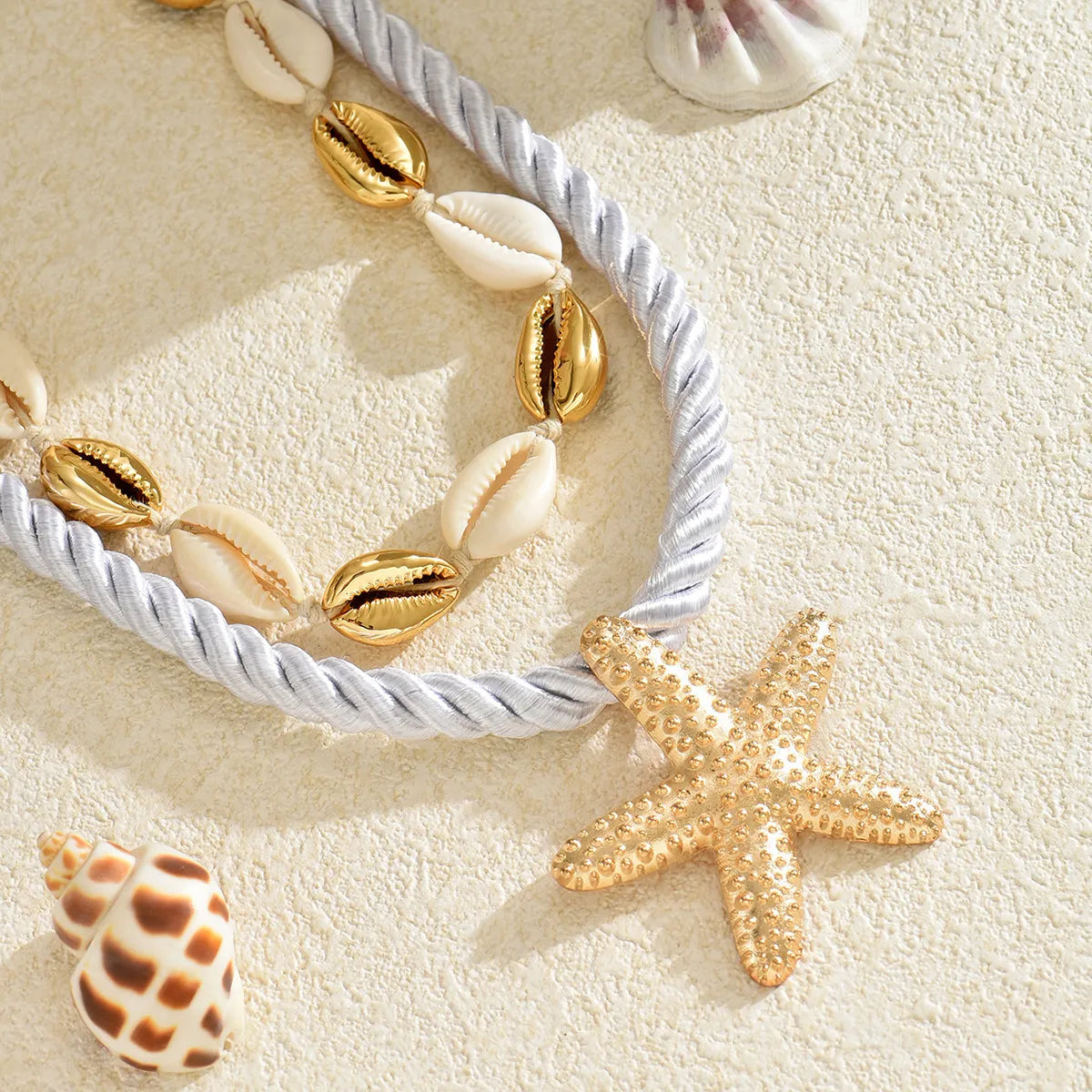 Fashorio Gold / One Size 2-Piece Beaded Shell Starfish Rope Necklace