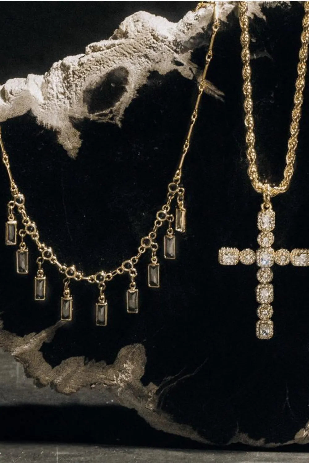 Fashorio Gold / One Size Brass Inlaid Zircon Cross Pendant Necklace