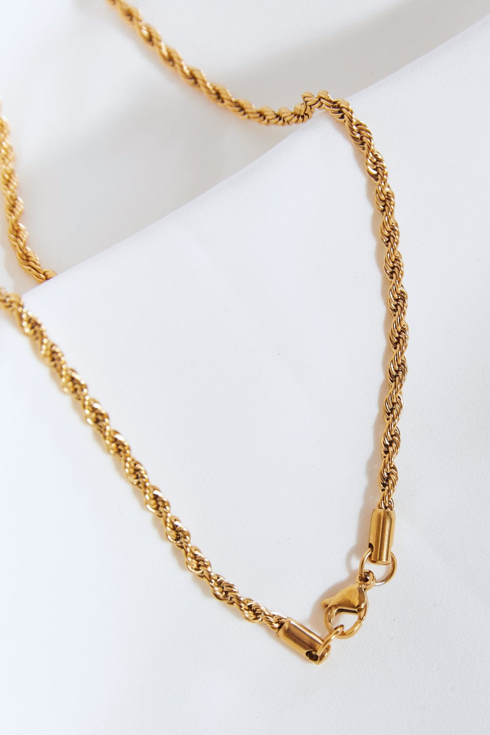 Fashorio Gold / One Size Brass Lightning Pendant Necklace