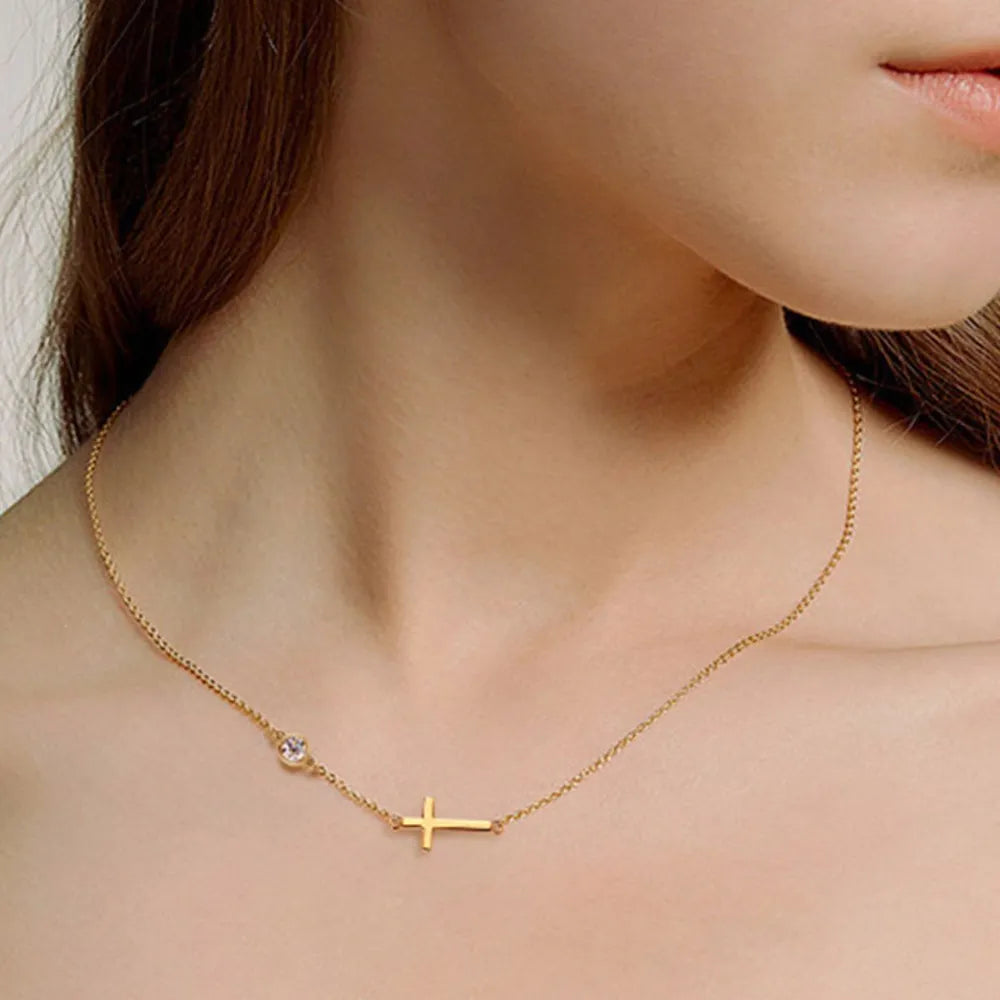 Fashorio Gold / One Size Cross 925 Sterling Silver Moissanite Necklace