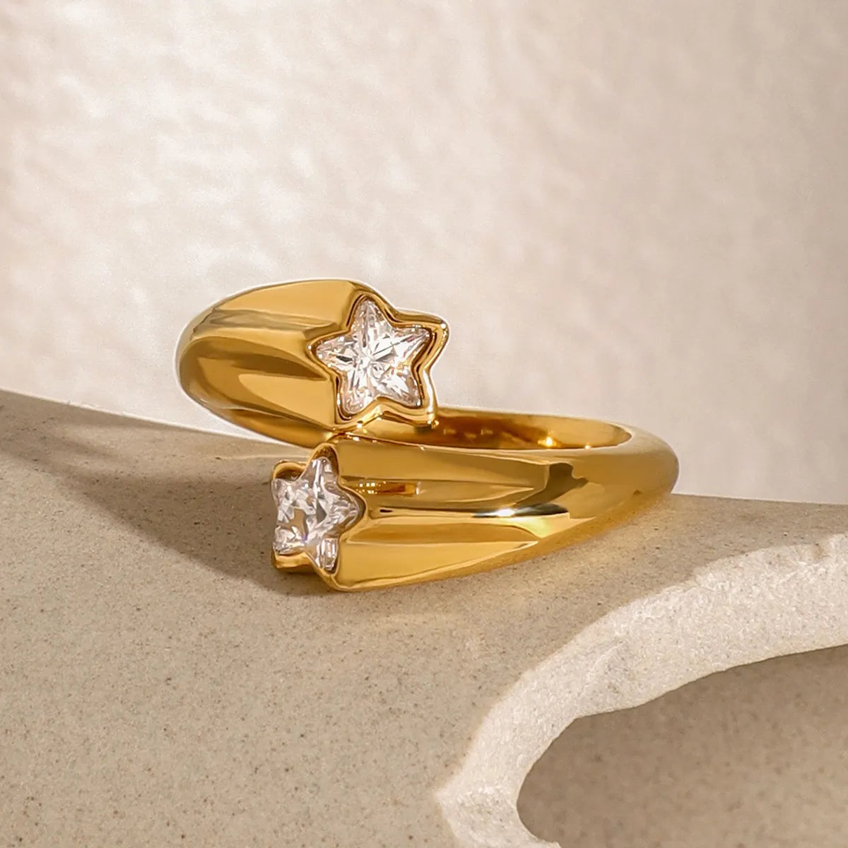 Fashorio Gold / One Size Star Crystal Gold Adjustable Ring
