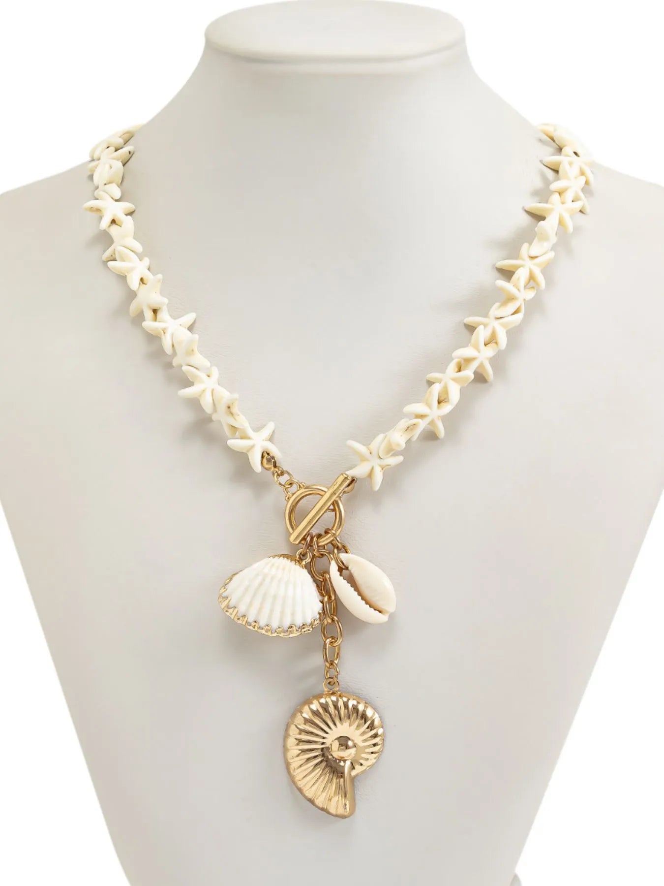 Fashorio Gold / One Size Starfish Shell Pendant Necklace