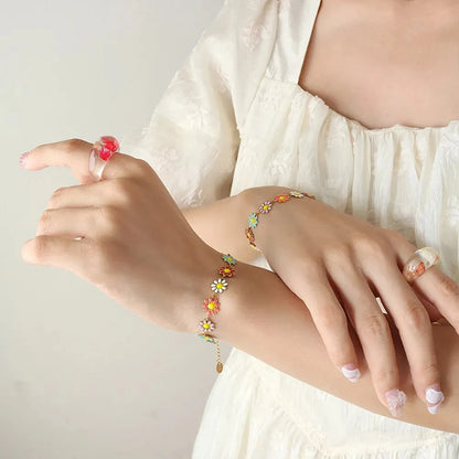 Titanium Steel Oil Drip Flower Bracelet Gold One Size - Fashorio