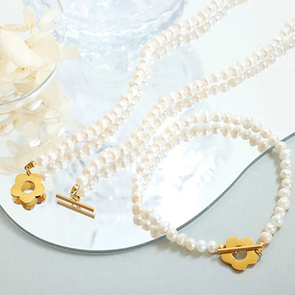 Fashorio Gold / One Size Titanium Steel Pearl Flower Bracelet