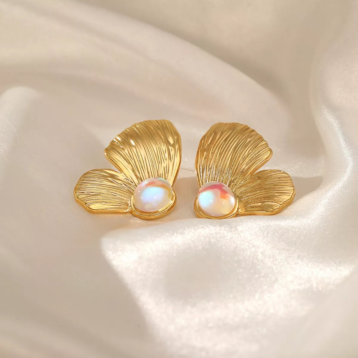 Fashorio Gold / onesize 18K Gold-Plated  Butterfly Wing Earrings