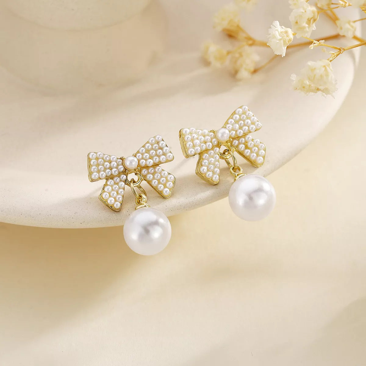 Fashorio Gold / onesize Pearl Bowknot Drop Earrings