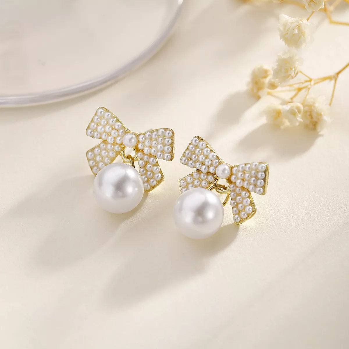 Fashorio Gold / onesize Pearl Bowknot Drop Earrings