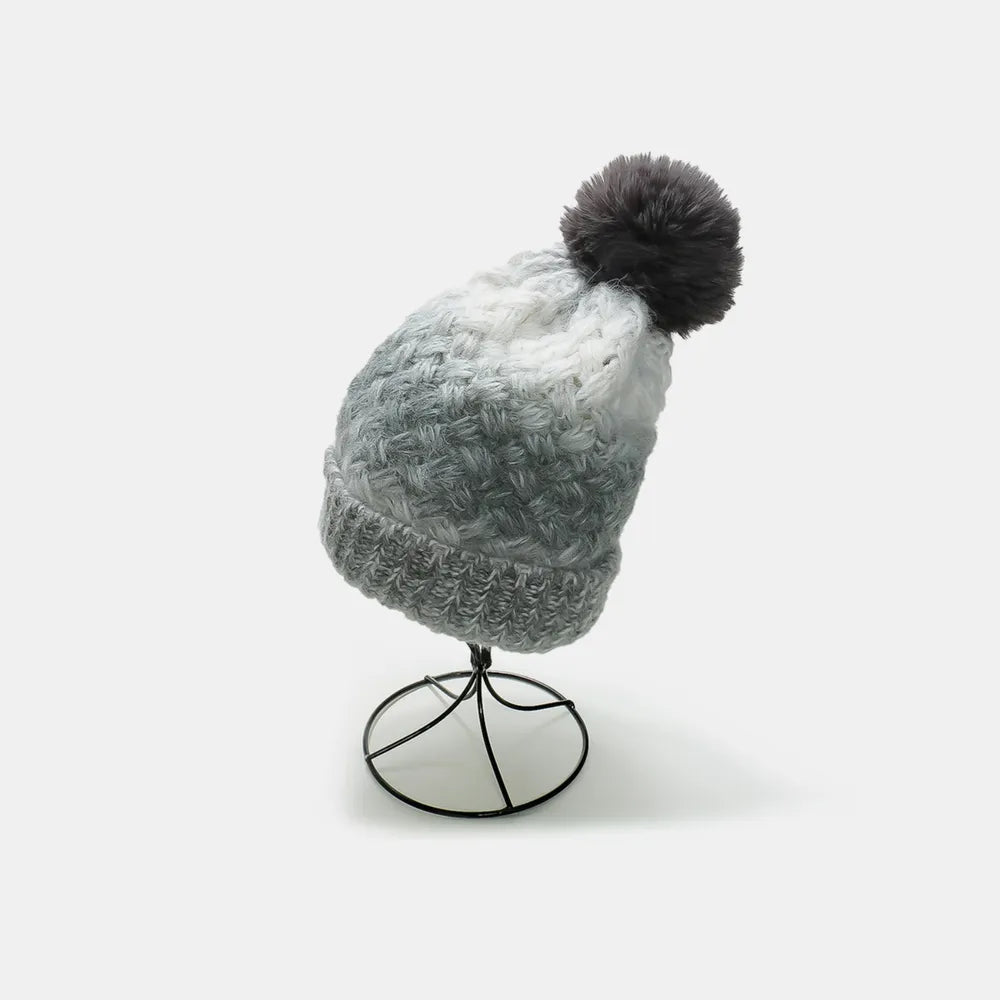 Fashorio Gray / One Size Gradient Knit Hat with Pompom